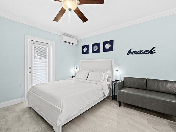 5th image of 333 NE 7th Ave APT 3