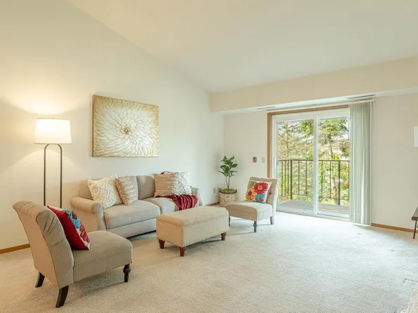 1032 S Sunnyvale Lane #F, Madison, WI 53713