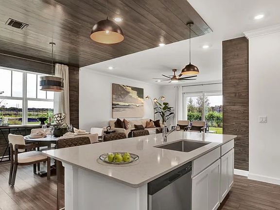 3rd image of 19624 Whispering Creek Rd