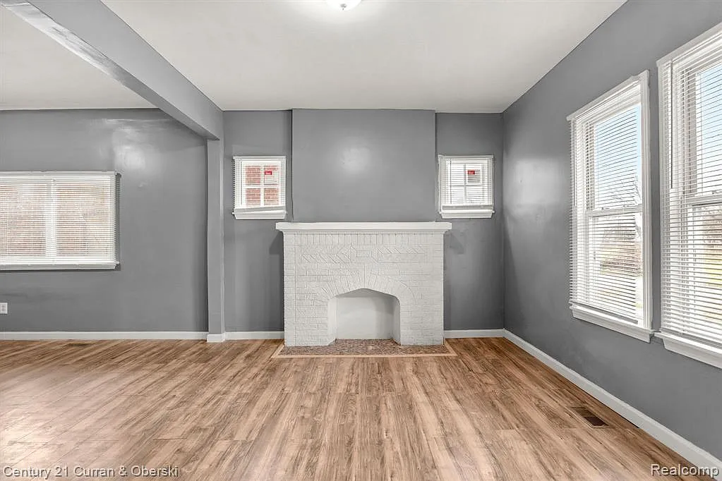 4 bed, 1200 sqft, $1,500 — Photo 4