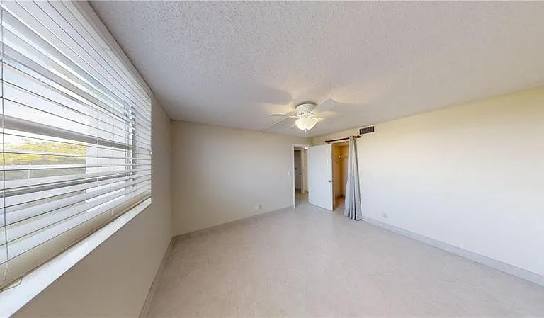 101 SE 3rd Ave #301 — Photo 10