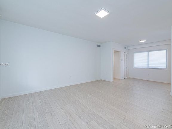 4th image of 1415 16th St APT 2