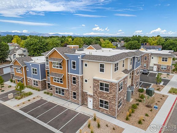 4th image of 290 S Cherrywood Dr #301