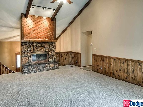 5th image of 808 Devon Dr