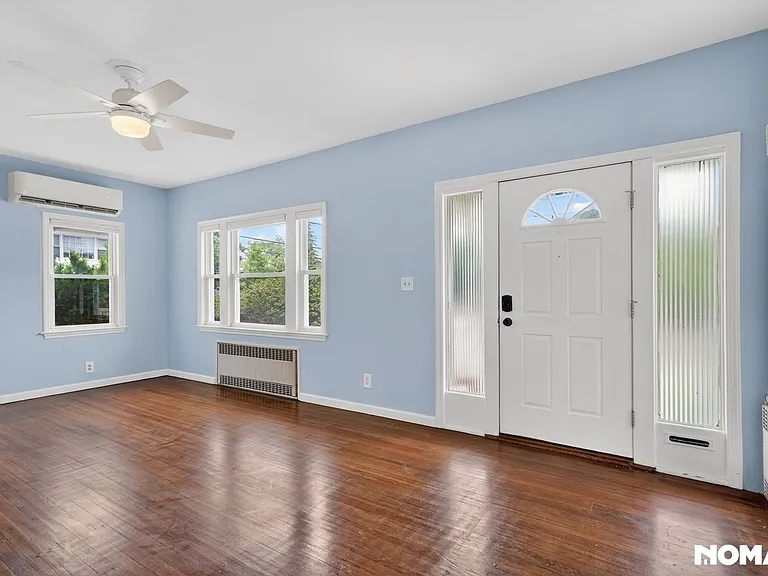 189 Lafayette Ave — Photo 14