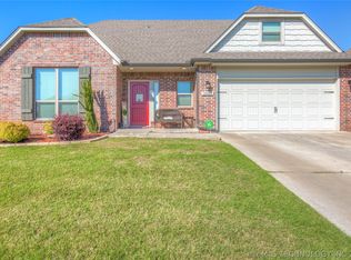 3348 S 207th East Ave, Broken Arrow, OK 74014