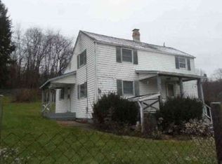 1821 Wilson St, Imperial, PA 15126