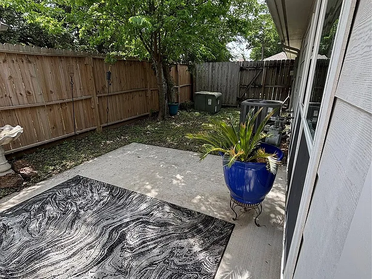10723 Norchester Village Dr — Photo 38