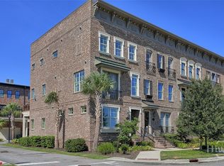 500 Altamaha St, Savannah, GA 31401