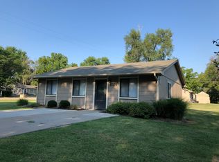 1029 SW Gerald Ln, Topeka, KS 66615