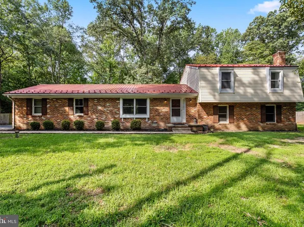 14117 Beverly Dr, Hughesville, MD 20637