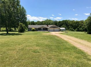 14379 Shipe Rd, Gravette, AR 72736