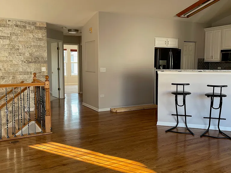3031 Saganashkee Ln #3031 — Photo 9