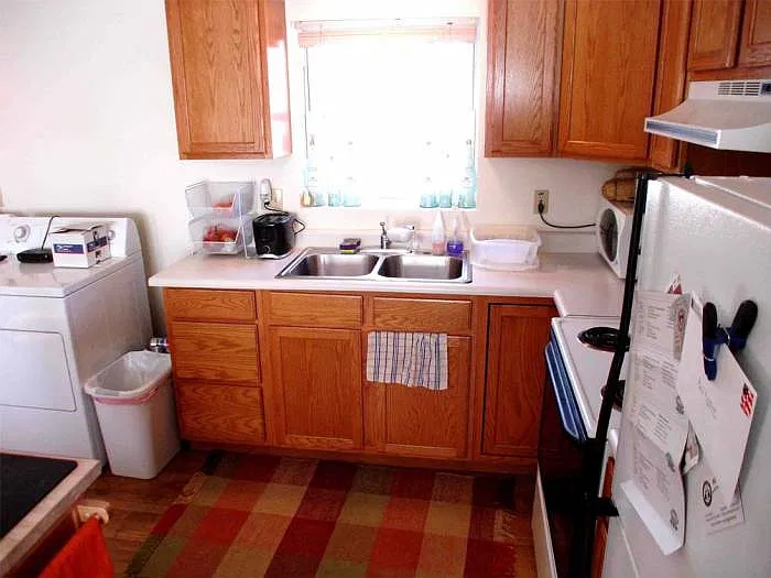 Kitchen 1