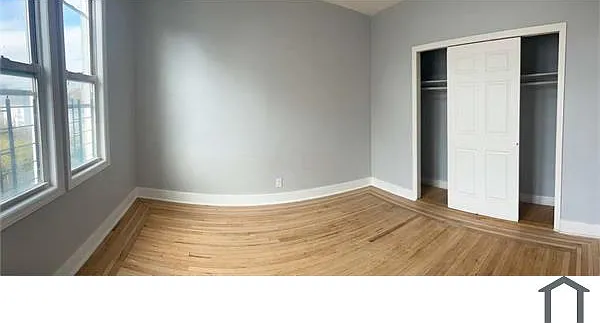 2883 E 196th St #1E — Photo 1