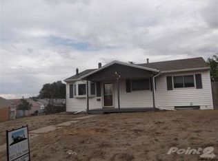 407 Jefferson St, Rawlins, WY 82301