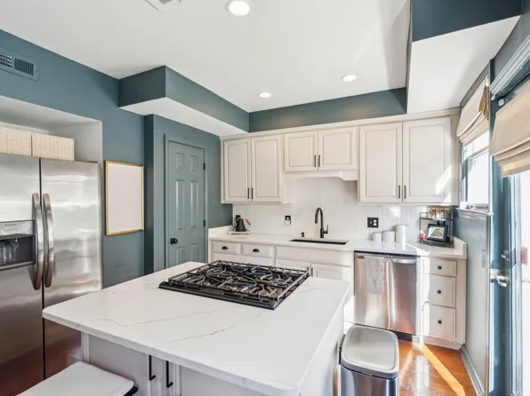 43 Saint Margaret St APT B, Charleston, SC 29403