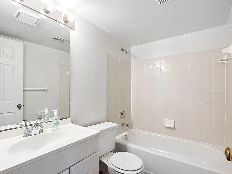 12110 Autumn Lakes Dr — Photo 21