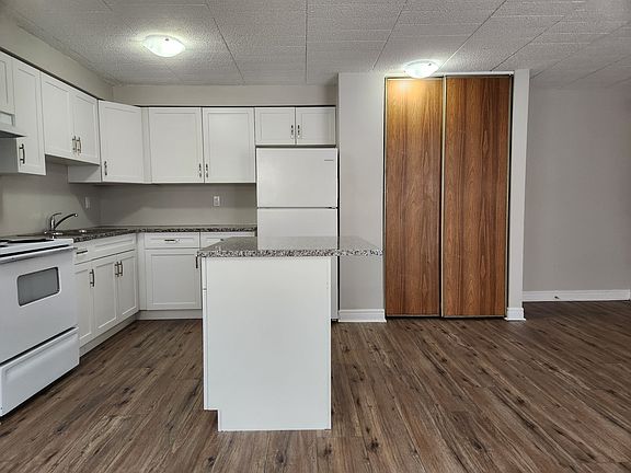 4th image of 59 Taylor Ave #9
