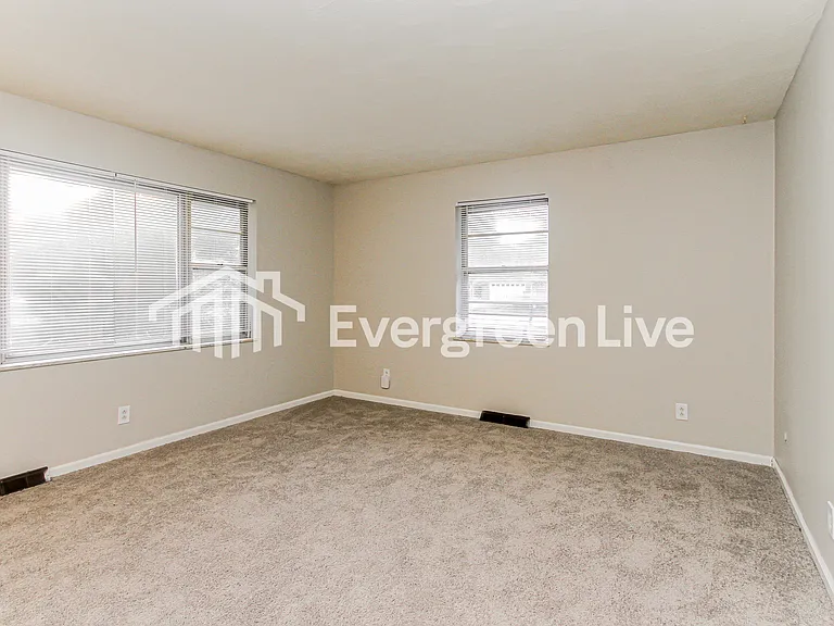 3895 W Fairview Rd — Photo 6