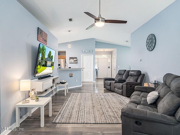 5th image of 2703 CROSS CREEK Drive