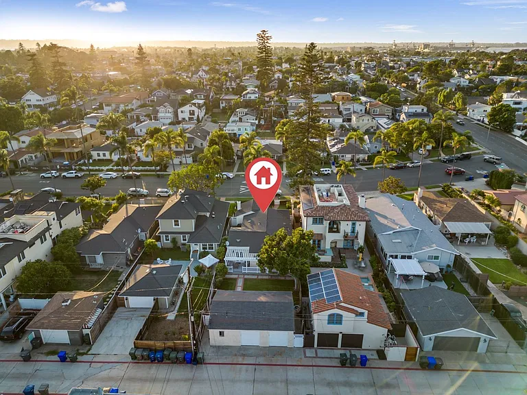 423 Pomona Ave — Photo 50