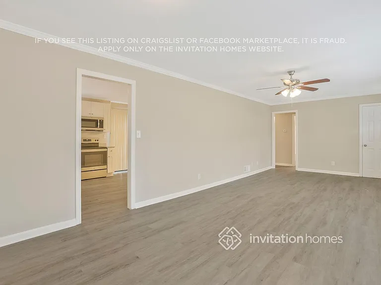 3140 Columbia Woods Dr — Photo 6