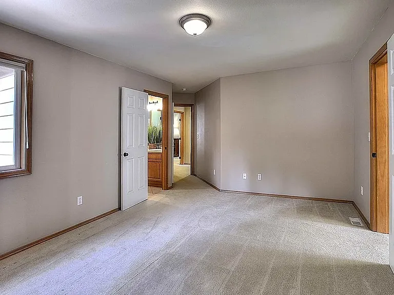 2716 22nd Avenue Ct NW — Photo 18