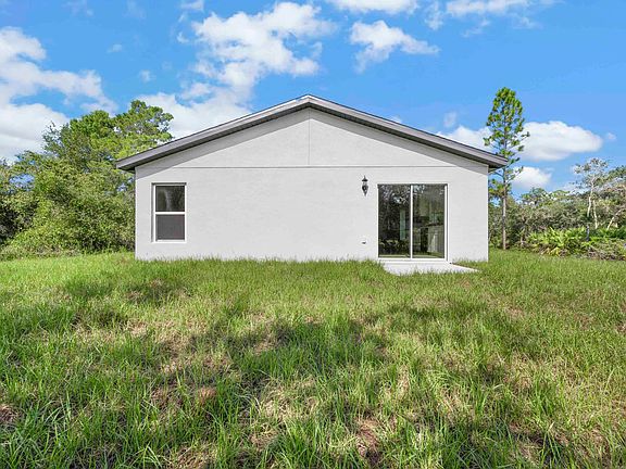 2nd image of 5717 Palm Drive