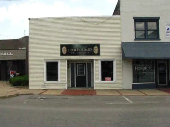 120 Public Sq E, Waynesboro, TN 38485