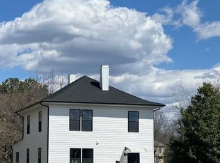 9701 Fairview Ave, Manassas, VA 20110