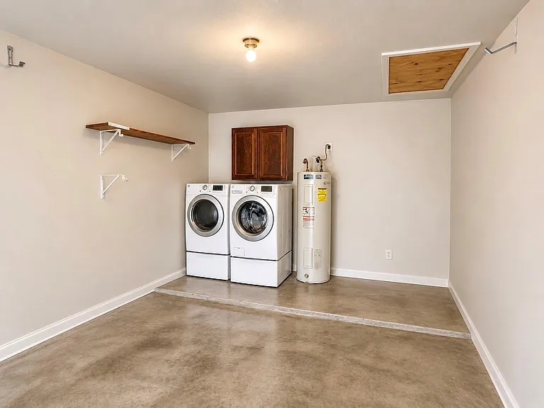 1105 Apache Dr — Photo 15