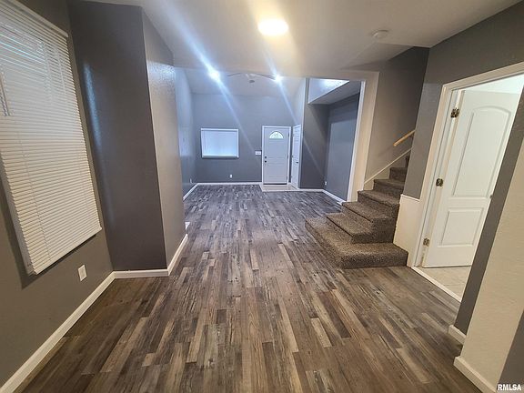 5th image of 811 E Virginia Ave