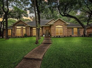 9604 Oak Springs Dr, Woodway, TX 76712