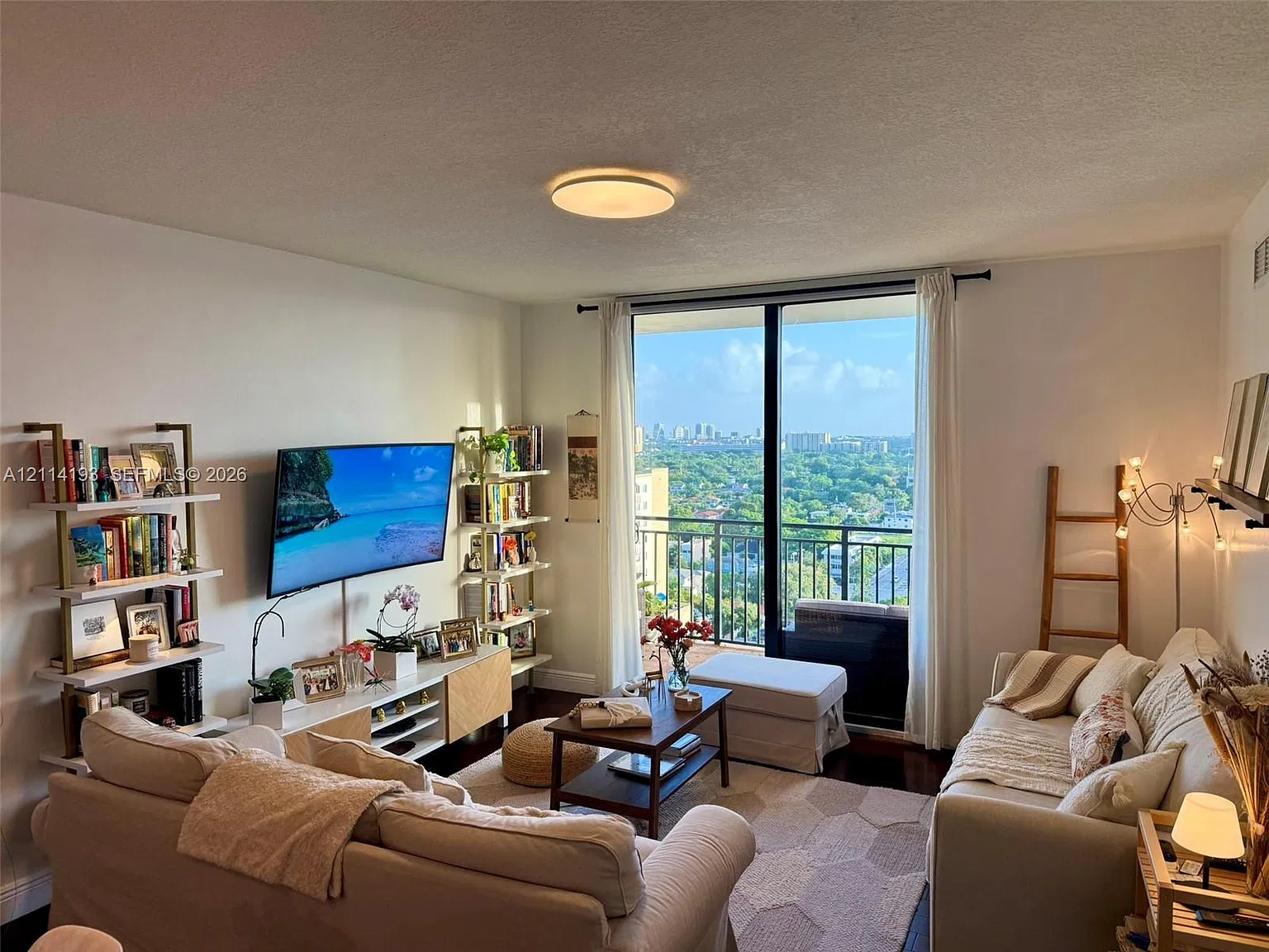 Puerta De Palmas Condo — Photo 2