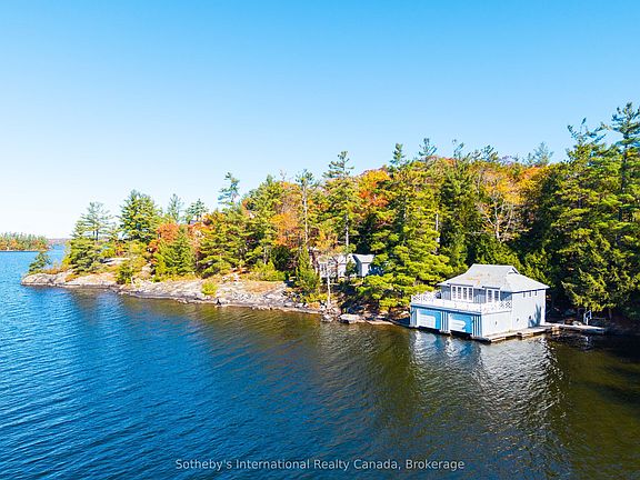 3rd image of 1076 Birch Point Rd #1
