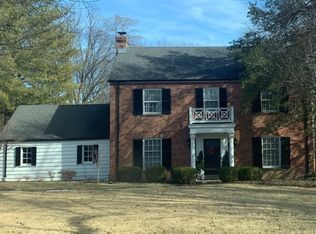 18 Berkley Ln, Saint Louis, MO 63124