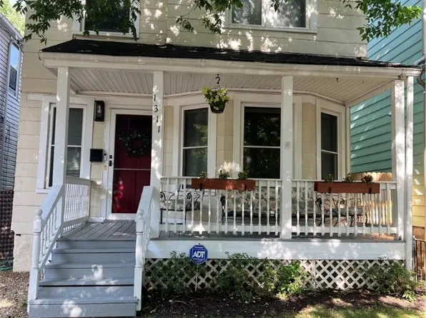1311 W 76th St, Cleveland, OH 44102