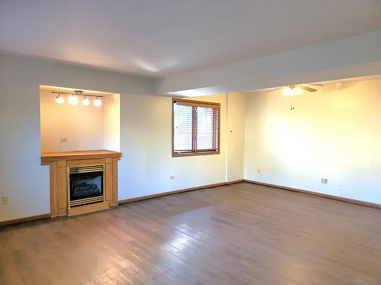 9264 Windsor Pkwy #0 — Photo 28