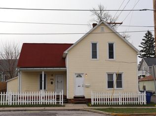 808 W 11th St, Michigan City, IN