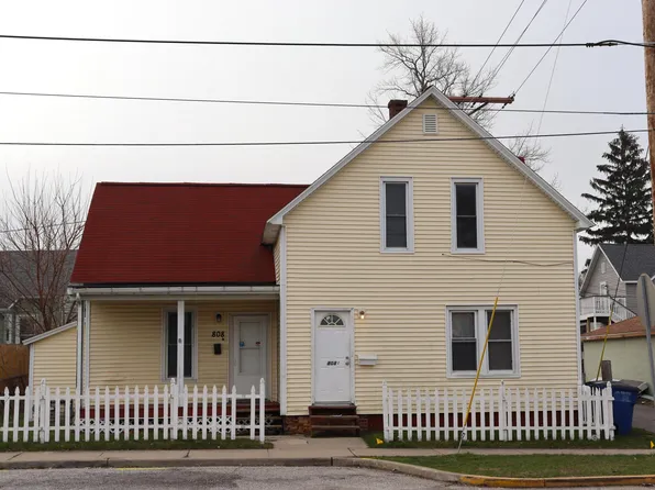 808 W 11th St, Michigan City, IN 46360