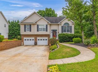 3720 Field Sedge Dr, Winston Salem, NC 27107