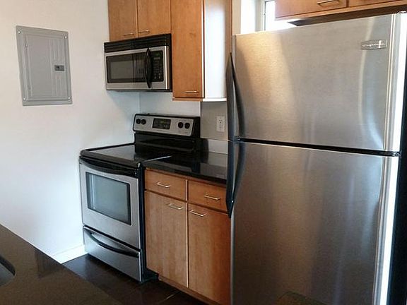 5th image of 1285 Albion St #Ab1dz30ga