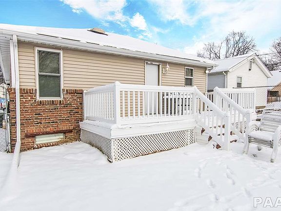 4th image of 1126 E Kingman Ave