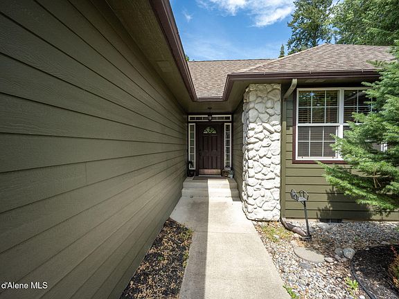 4th image of 1361 E Westdale Dr