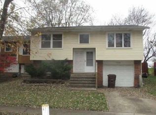 21606 Peterson Ave, Sauk Village, IL