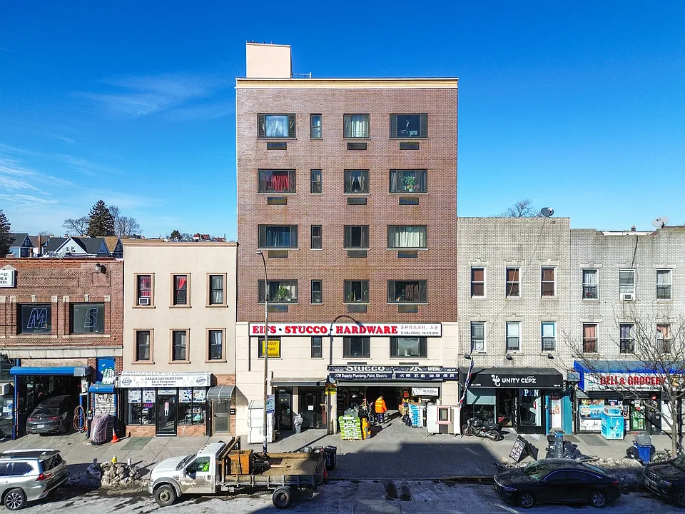 10607 Northern Blvd #5B
