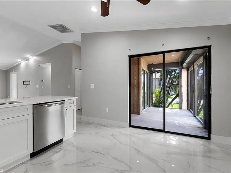 17754 Grande Bayou Ct — Photo 19
