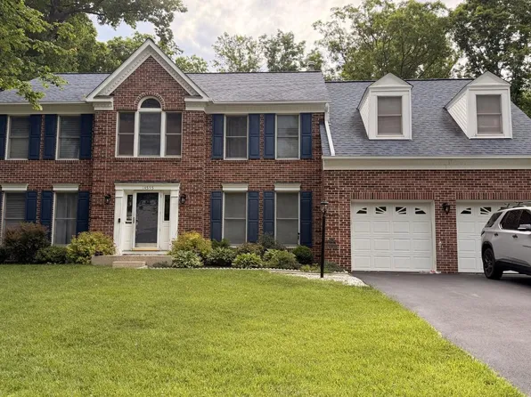 14595 Estate Dr, Woodbridge, VA 22193