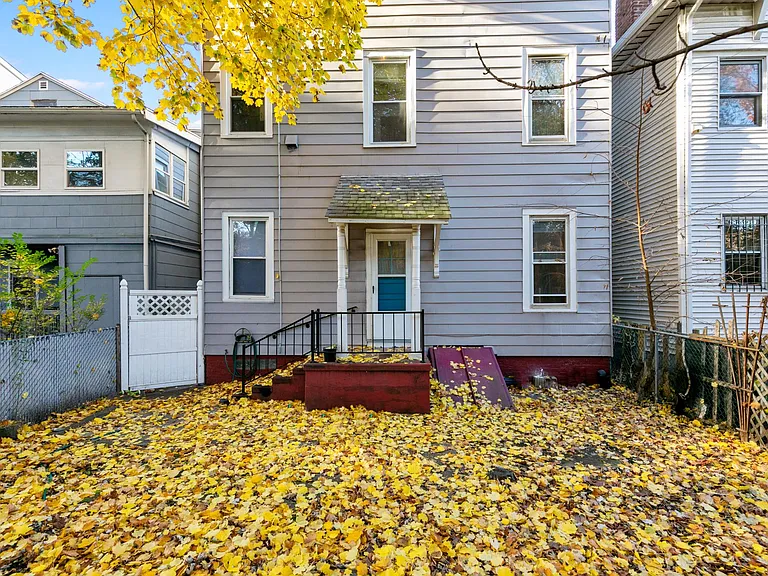 815 State St #3 — Photo 21